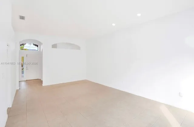 $3,100 | 16222 Southwest 102nd Terrace, Miami, FL 33196