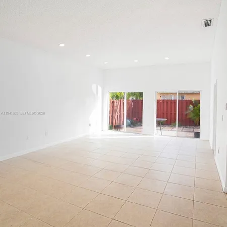 $2,900 | 16222 Southwest 102nd Terrace, Miami, FL 33196