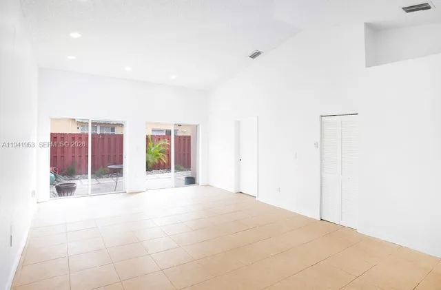 $3,100 | 16222 Southwest 102nd Terrace, Miami, FL 33196