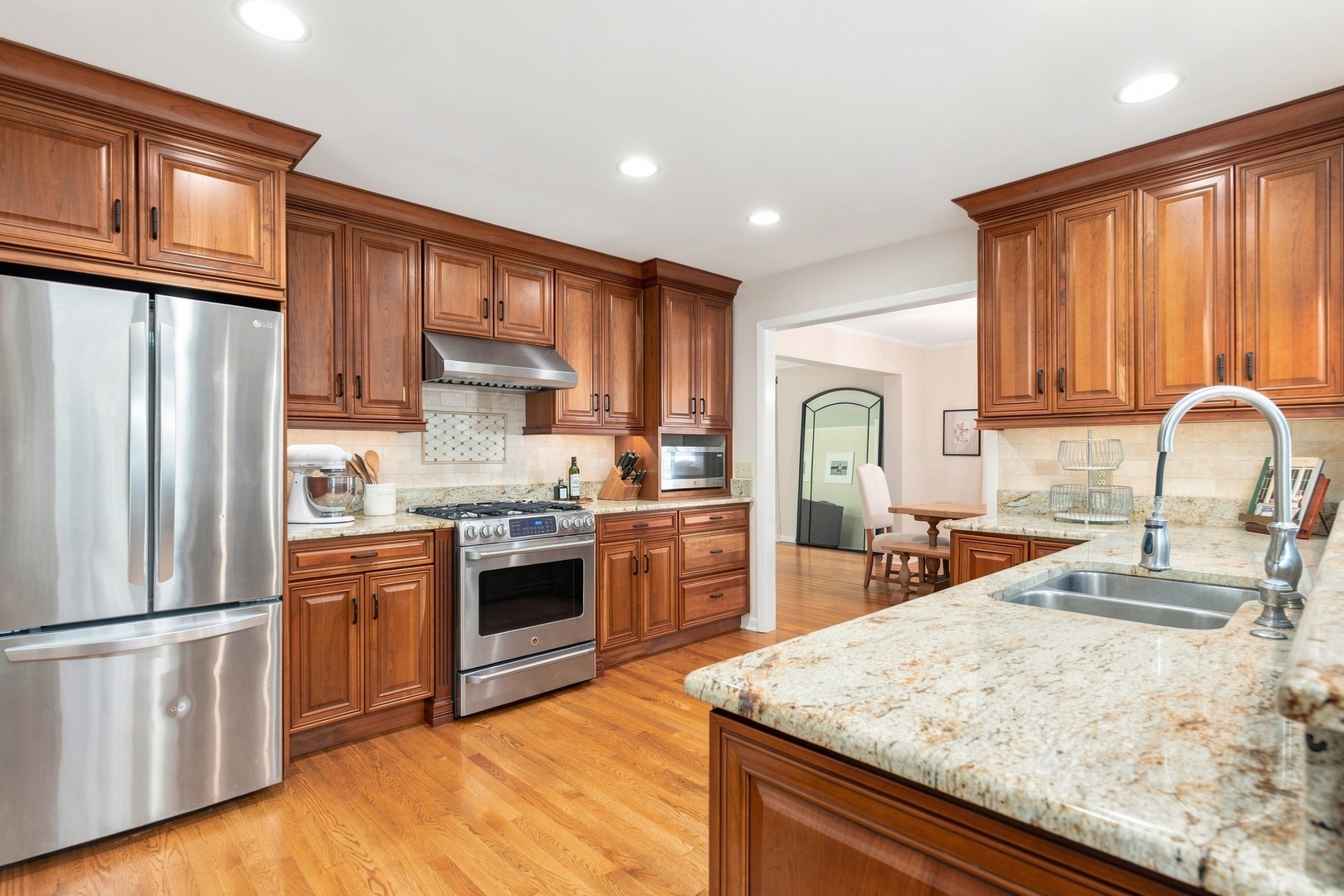 3N922 Ferson Creek Road St. Charles, IL 60174 - Photo 22 of 36 Gallery Image 22