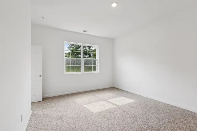 $314,990 | 6485 Juniper Drive, Wonder Lake, IL 60097