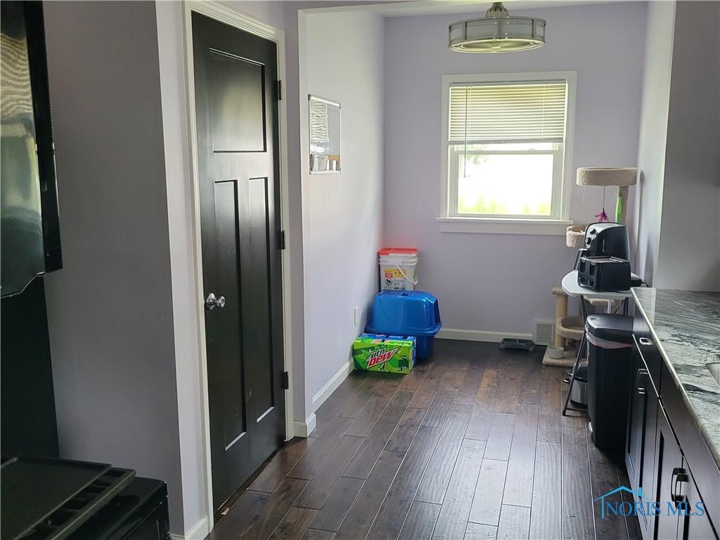 820 Alvison Road Toledo, OH 43612 - Photo 4 of 19 Gallery Image 4