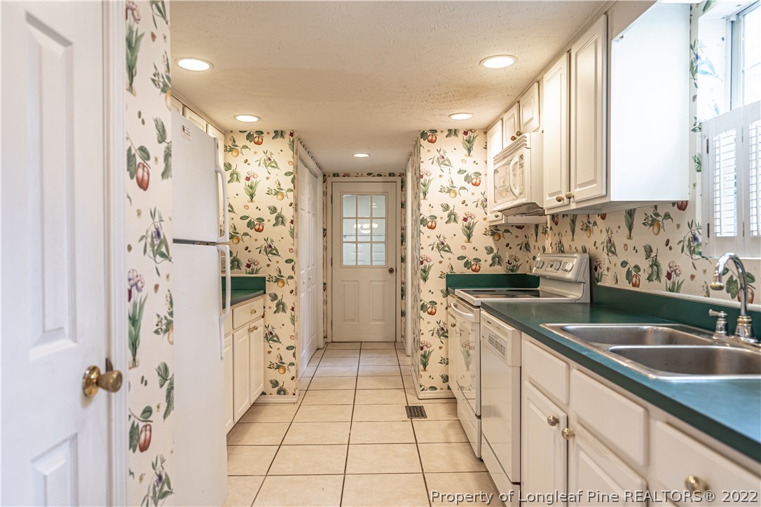 3403 Cameron Hill Road Cameron, NC 28326 - Photo 5 of 22 Gallery Image 5