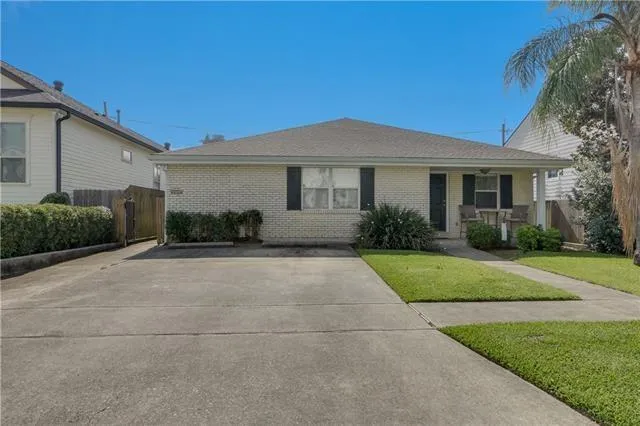 $2,100 | 6842 Vicksburg Street, New Orleans, LA 70124