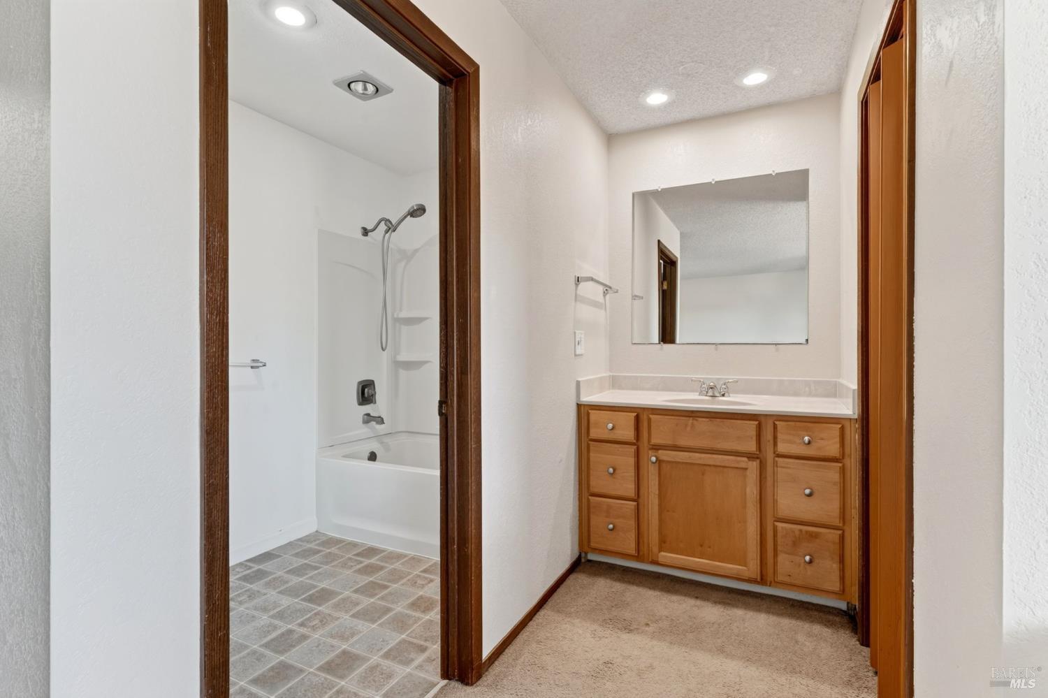 4410 Hampton Court Rohnert Park, CA 94928 - Photo 16 of 32 Gallery Image 16