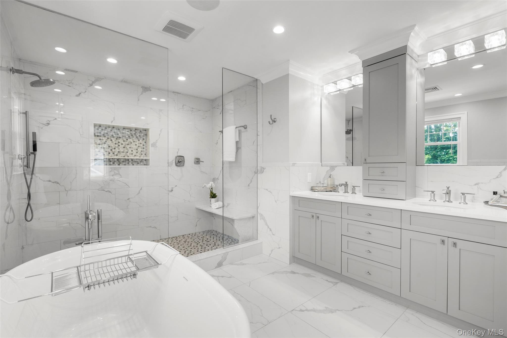 17 Clover Place New Rochelle, NY 10805 - Photo 33 of 50