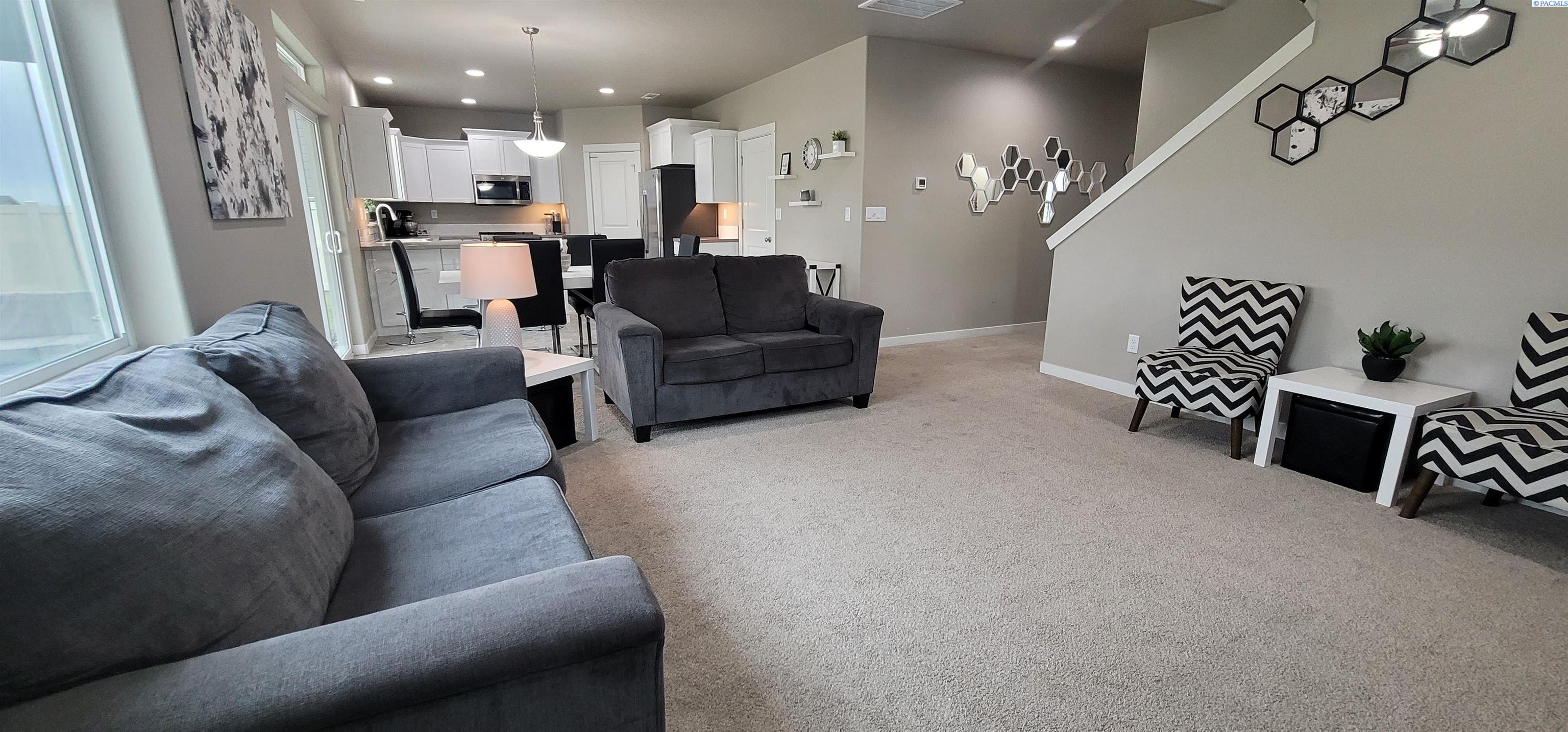 3062 Duval Loop Richland, WA 99352 - Photo 8 of 38 Gallery Image 8