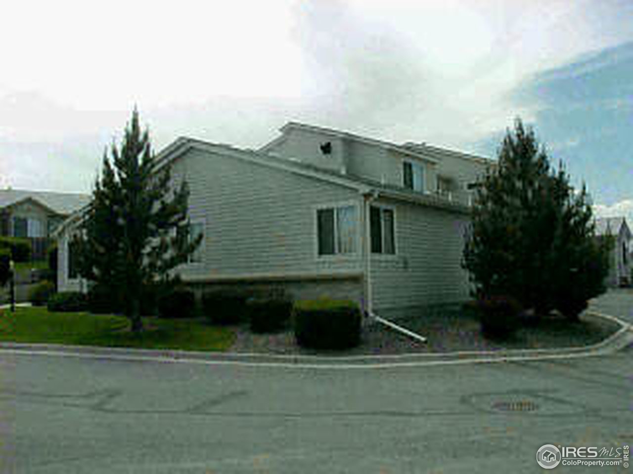 11579 Decatur Street, Unit D Westminster, CO 80234 - Photo 4 of 6 Gallery Image 4
