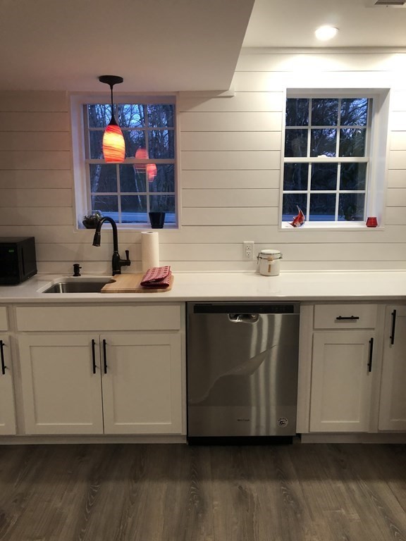 1 Park Road, Unit 1 Sandwich, MA 02644 - Photo 6 of 25 a kitchen with a sink cabinets and window