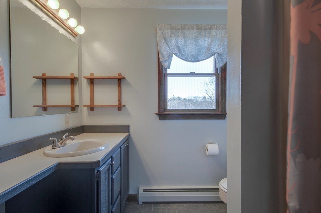32 Tadmuck Road Westford, MA 01886 - Photo 16 of 27 Gallery Image 16