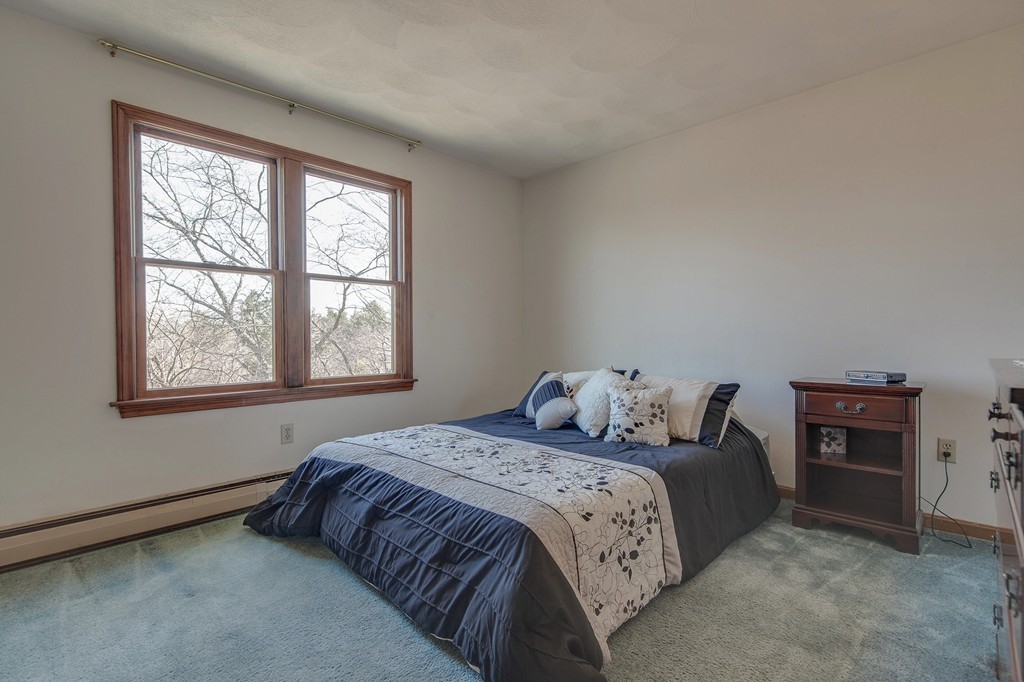 32 Tadmuck Road Westford, MA 01886 - Photo 17 of 27 Gallery Image 17