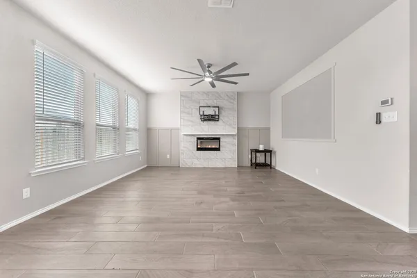 $2,500 | 2448 Hiddenbrooke Pass, Seguin, TX 78155