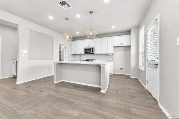 $2,500 | 2448 Hiddenbrooke Pass, Seguin, TX 78155