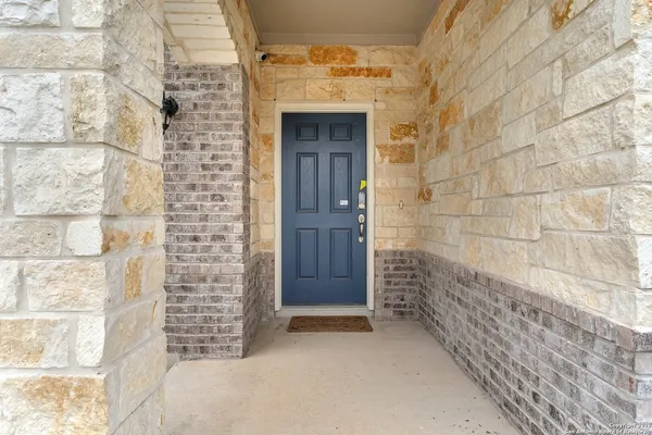 $2,500 | 2448 Hiddenbrooke Pass, Seguin, TX 78155