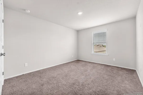 $2,500 | 2448 Hiddenbrooke Pass, Seguin, TX 78155