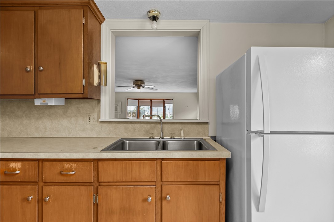 103 Cedar Island Road Narragansett, RI 02882 - Photo 8 of 50 Gallery Image 8