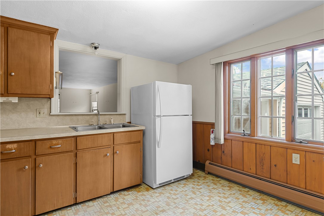 103 Cedar Island Road Narragansett, RI 02882 - Photo 9 of 50 Gallery Image 9