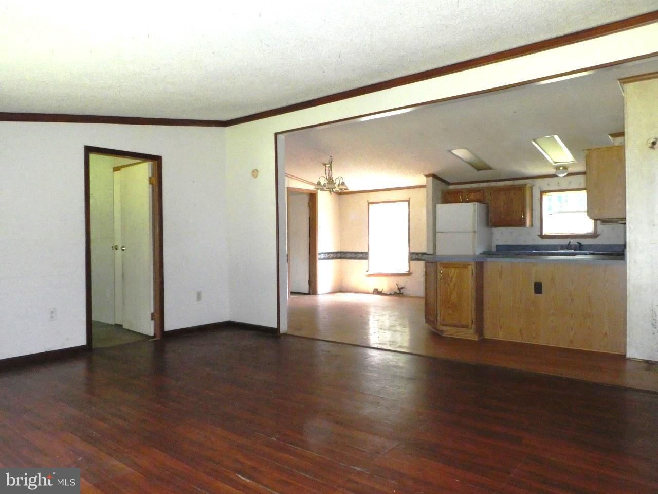 7210 Stevens Road Eden, MD 21822 - Photo 5 of 16 Living Room