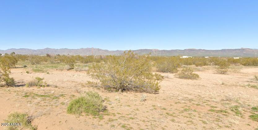 1802 South Adobe Road Golden Valley, AZ 86413 - Photo 1 of 12 0507 Landscape 4