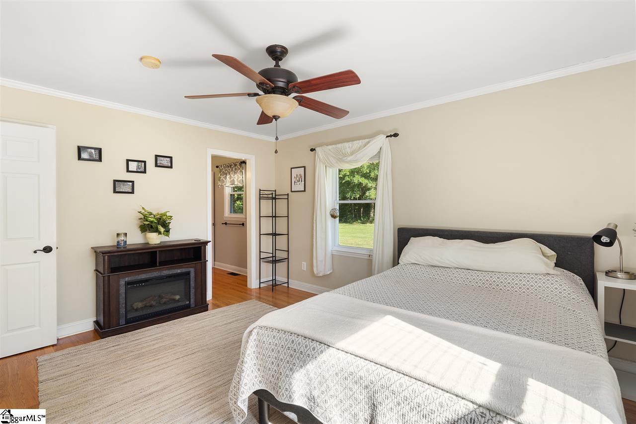 141 Hunter Road Simpsonville, SC 29681 - Photo 15 of 27 Gallery Image 15
