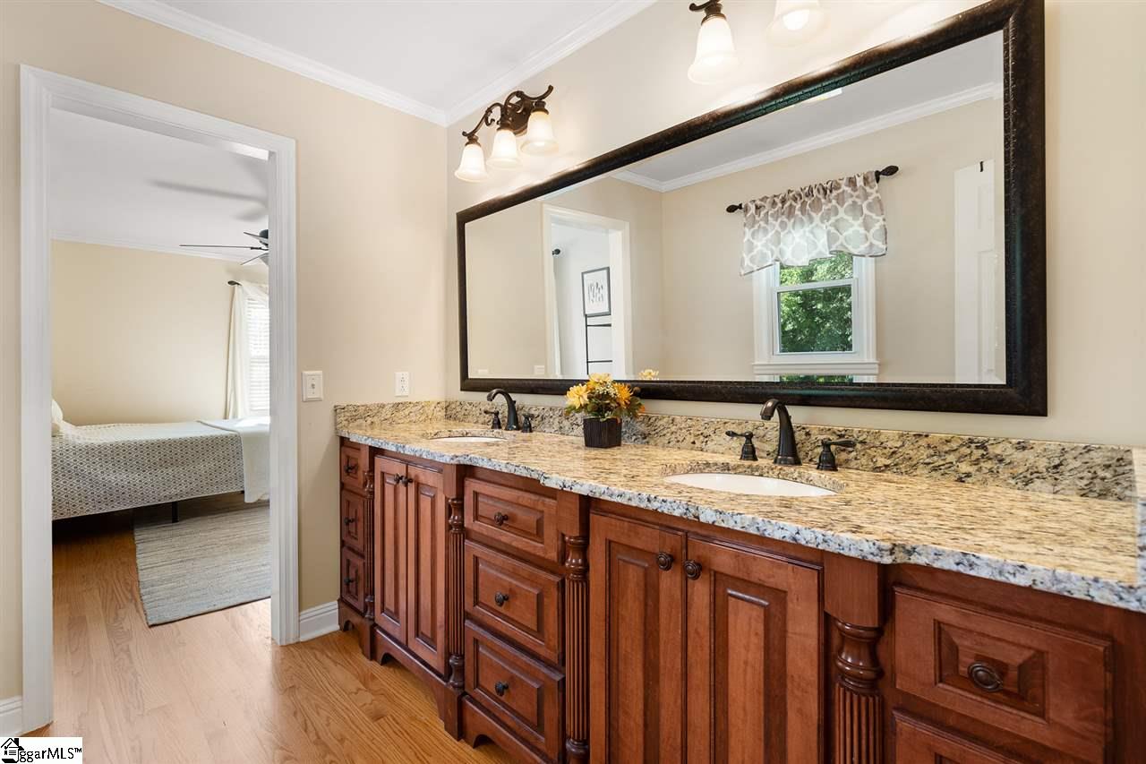 141 Hunter Road Simpsonville, SC 29681 - Photo 16 of 27 Gallery Image 16