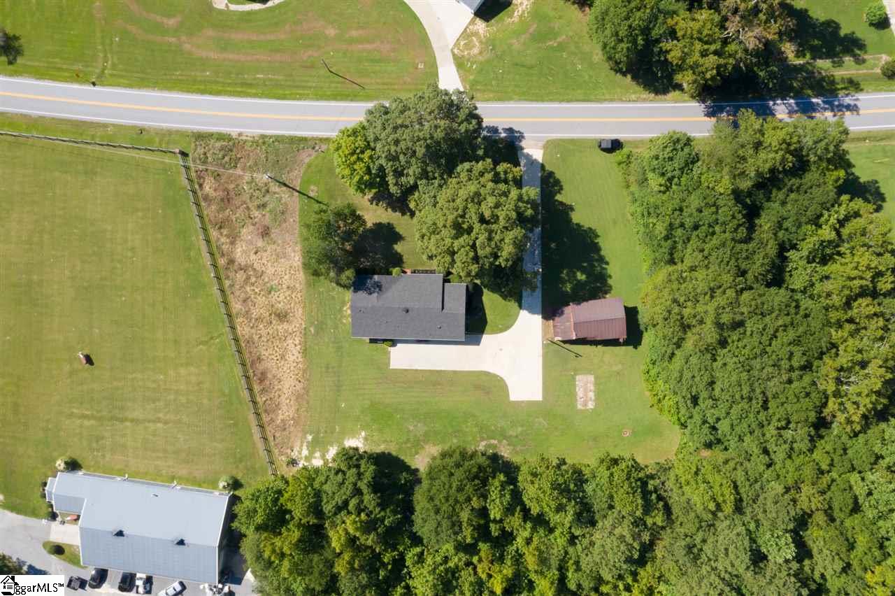 141 Hunter Road Simpsonville, SC 29681 - Photo 26 of 27 Gallery Image 26