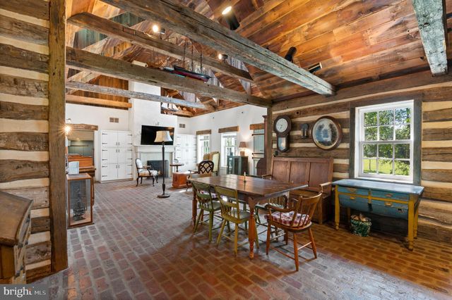 $2,100,000 | 834 Starvegut Lane, Kennett Square, PA 19348