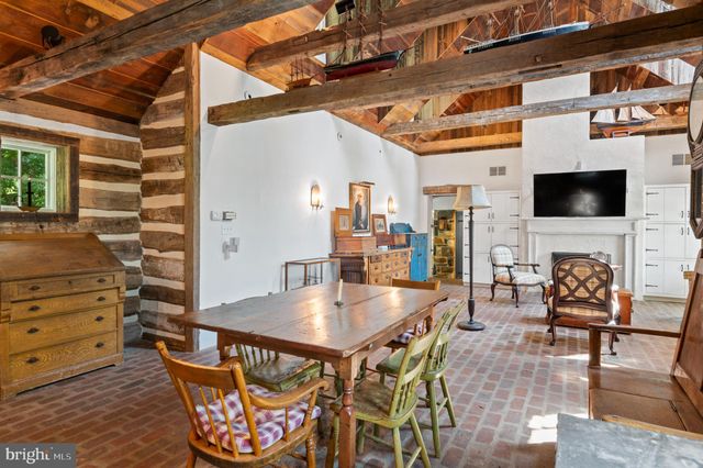 $2,100,000 | 834 Starvegut Lane, Kennett Square, PA 19348