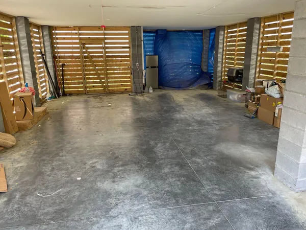 $4,300 | 106 Cooper Street, Charleston, SC 29403