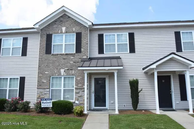 $1,400 | 104 Chandler Drive, Unit C, Greenville, NC 27834