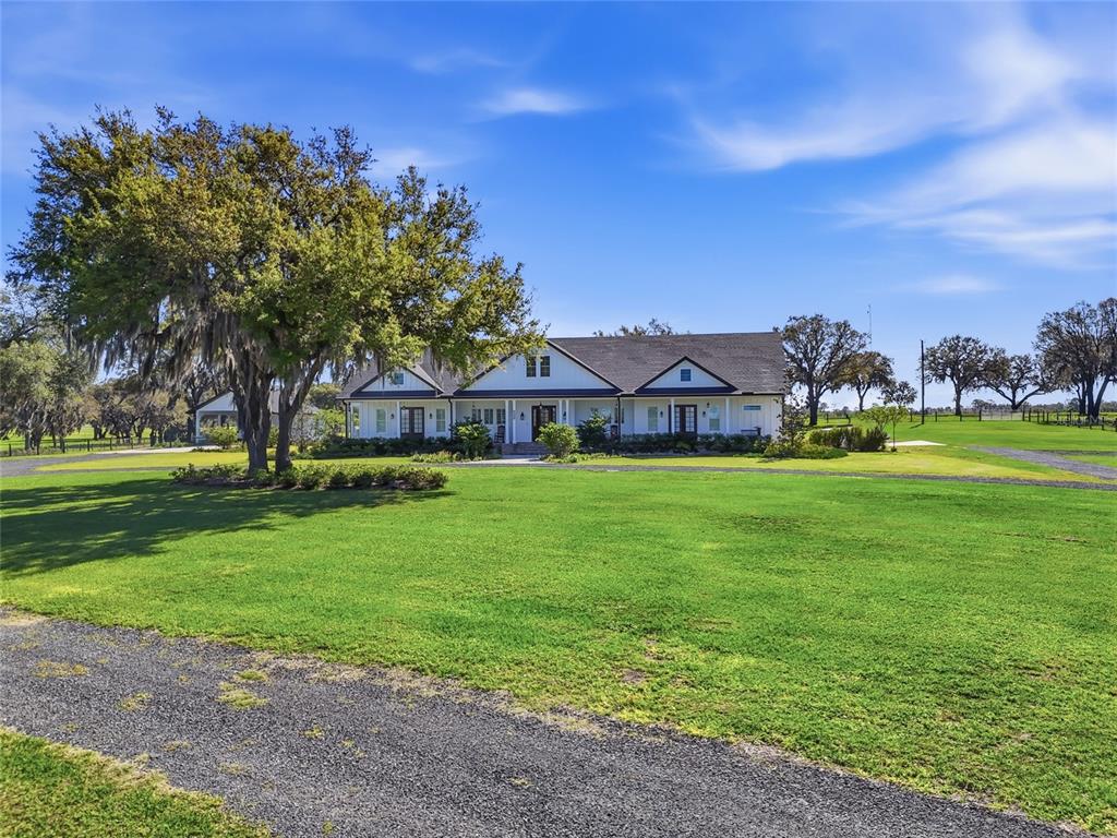 11131 Northeast 35th Street Bronson, FL 32621 - Photo 3 of 99