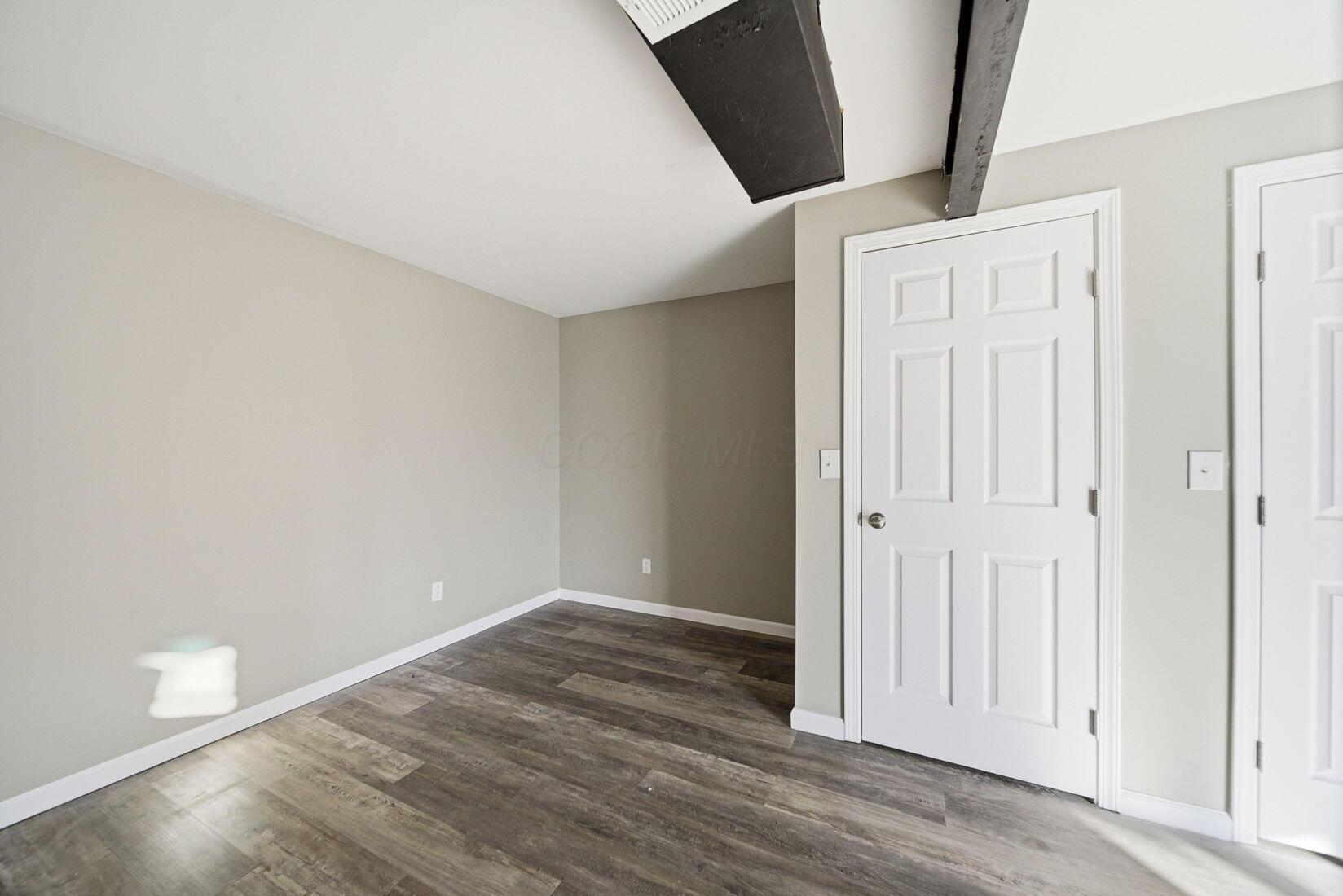 1637 South James Road Columbus, OH 43209 - Photo 41 of 52
