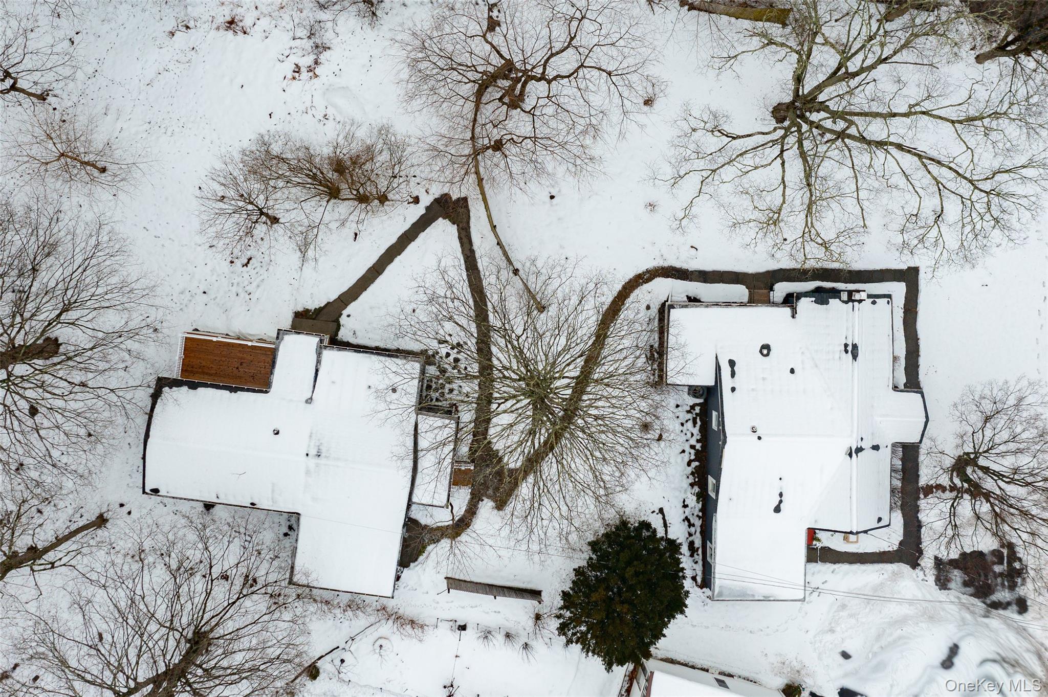 534-536 River Road Rhinebeck, NY 12572 - Photo 2 of 37 a view of house with a snow in the background