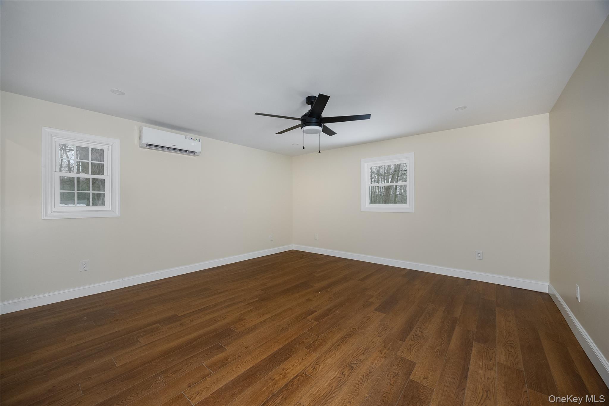 534-536 River Road Rhinebeck, NY 12572 - Photo 24 of 37 a view of empty room with wooden floor and fan