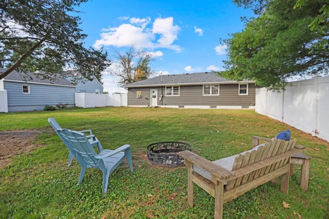 $309,900 | 1101 Mill Street West, Cannon Falls, MN 55009