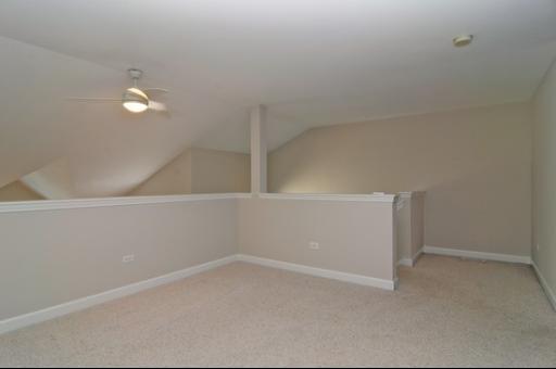 466 South Commons Court, Unit 466 Deerfield, IL 60015 - Photo 9 of 10