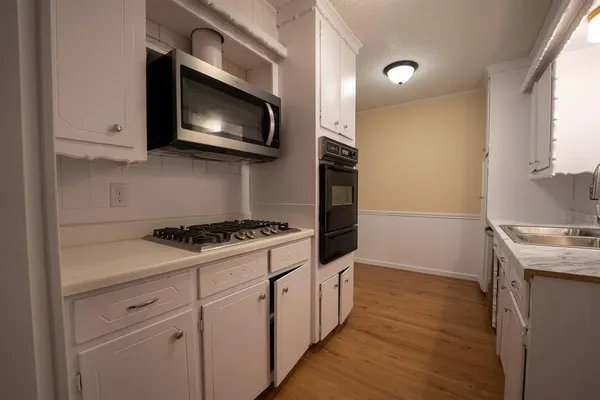 $1,375 | 3502 Austin Avenue, Greenville, TX 75402