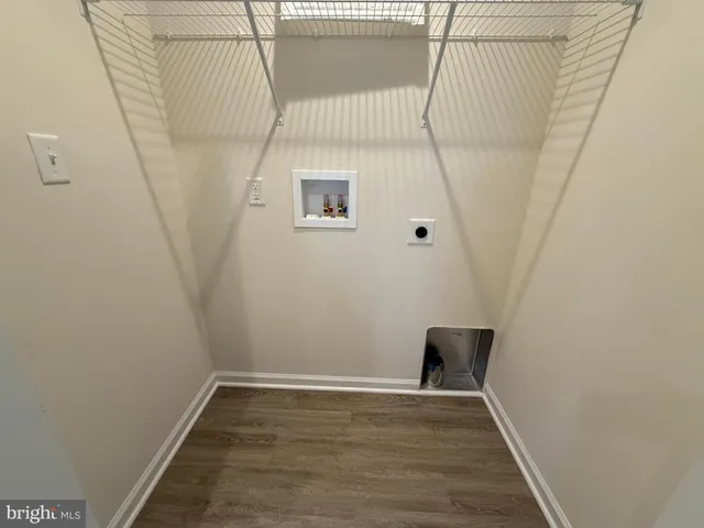 $2,545 | 105 Hillcrest Drive, Fredericksburg, VA 22401