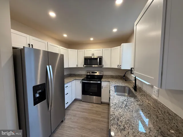 $2,545 | 105 Hillcrest Drive, Fredericksburg, VA 22401