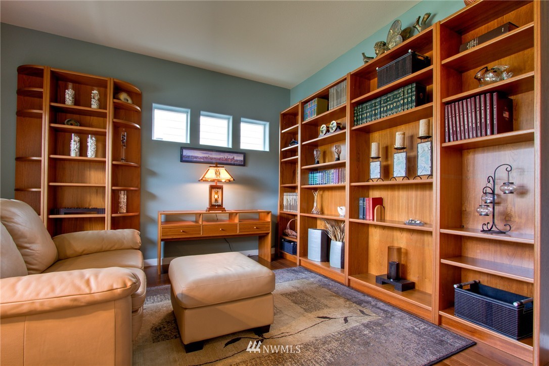 19429 7th Avenue Southeast Bothell, WA 98012 - Photo 4 of 22