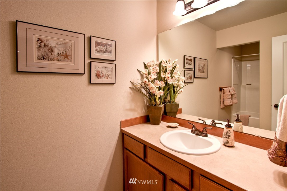 19429 7th Avenue Southeast Bothell, WA 98012 - Photo 10 of 22
