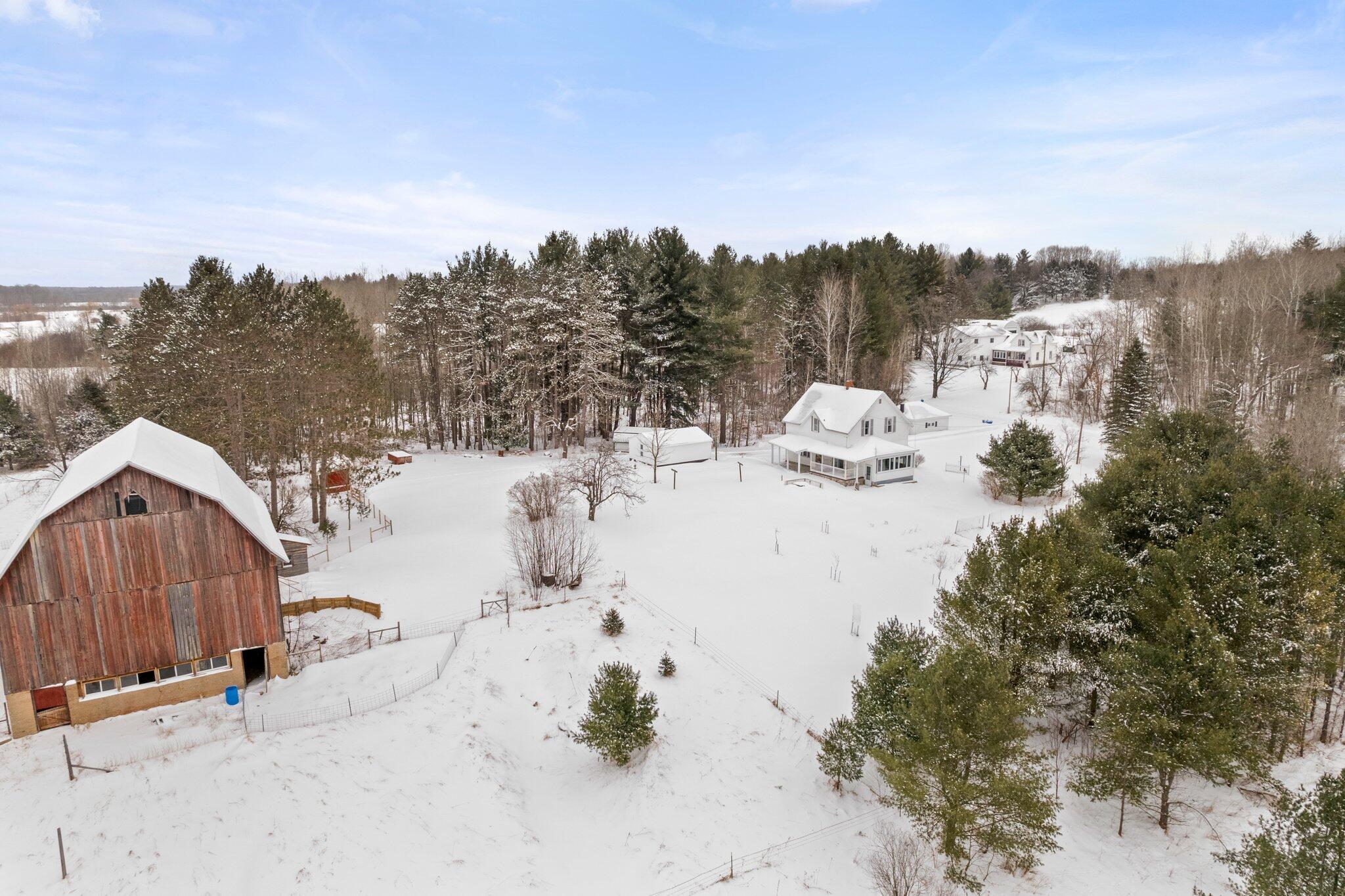 20603 Patterson Road Tustin, MI 49688 - Photo 10 of 51 12-web-or-mls-DJI_0023
