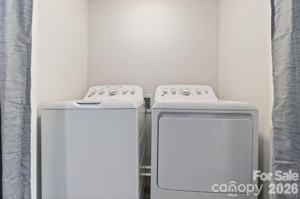 4340 North Center Street, Unit 403 Hickory, NC 28601 - Photo 21 of 26