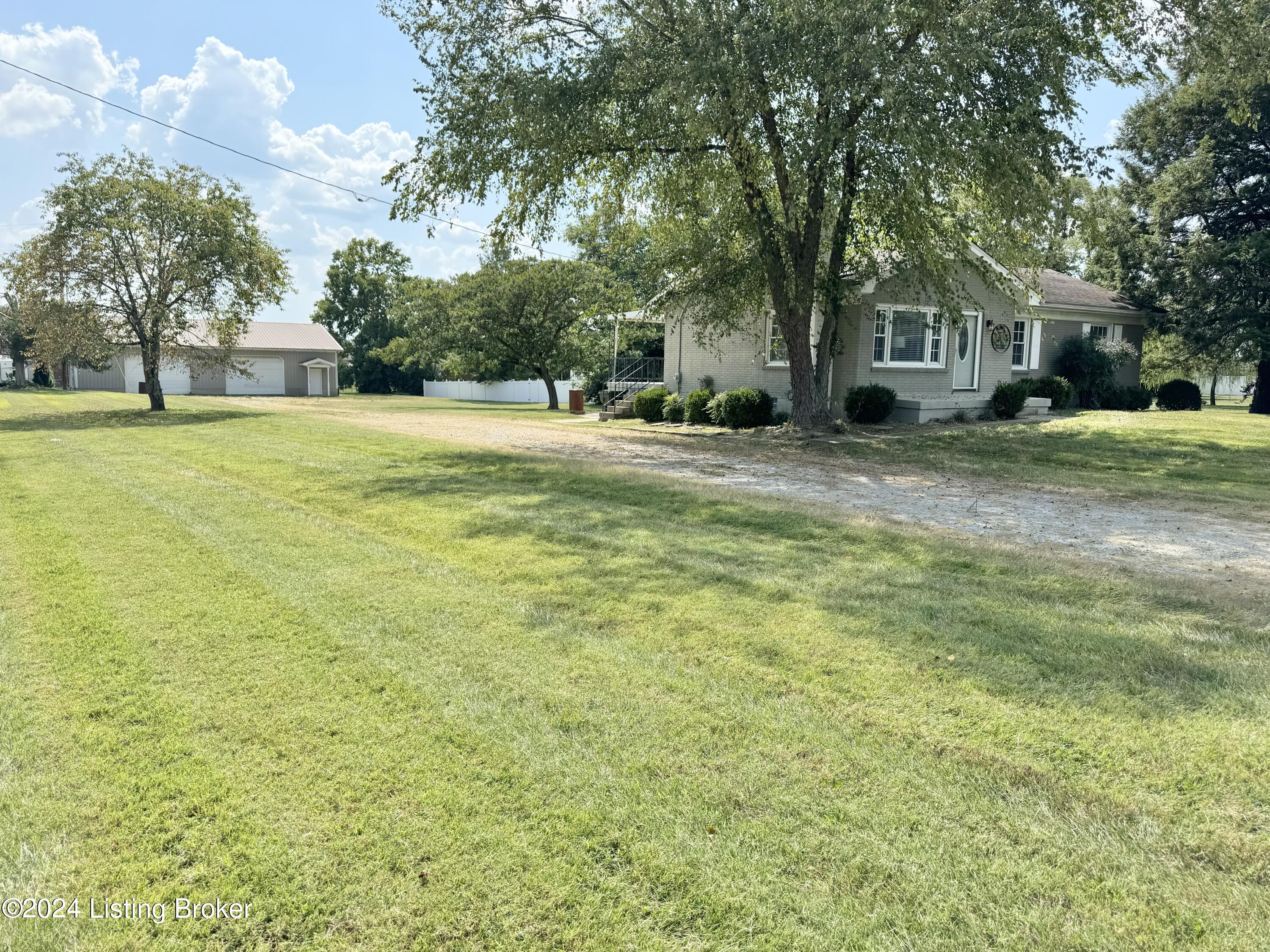 493 Stringer Lane Mount Washington, KY 40047 - Photo 42 of 43 IMG_6310