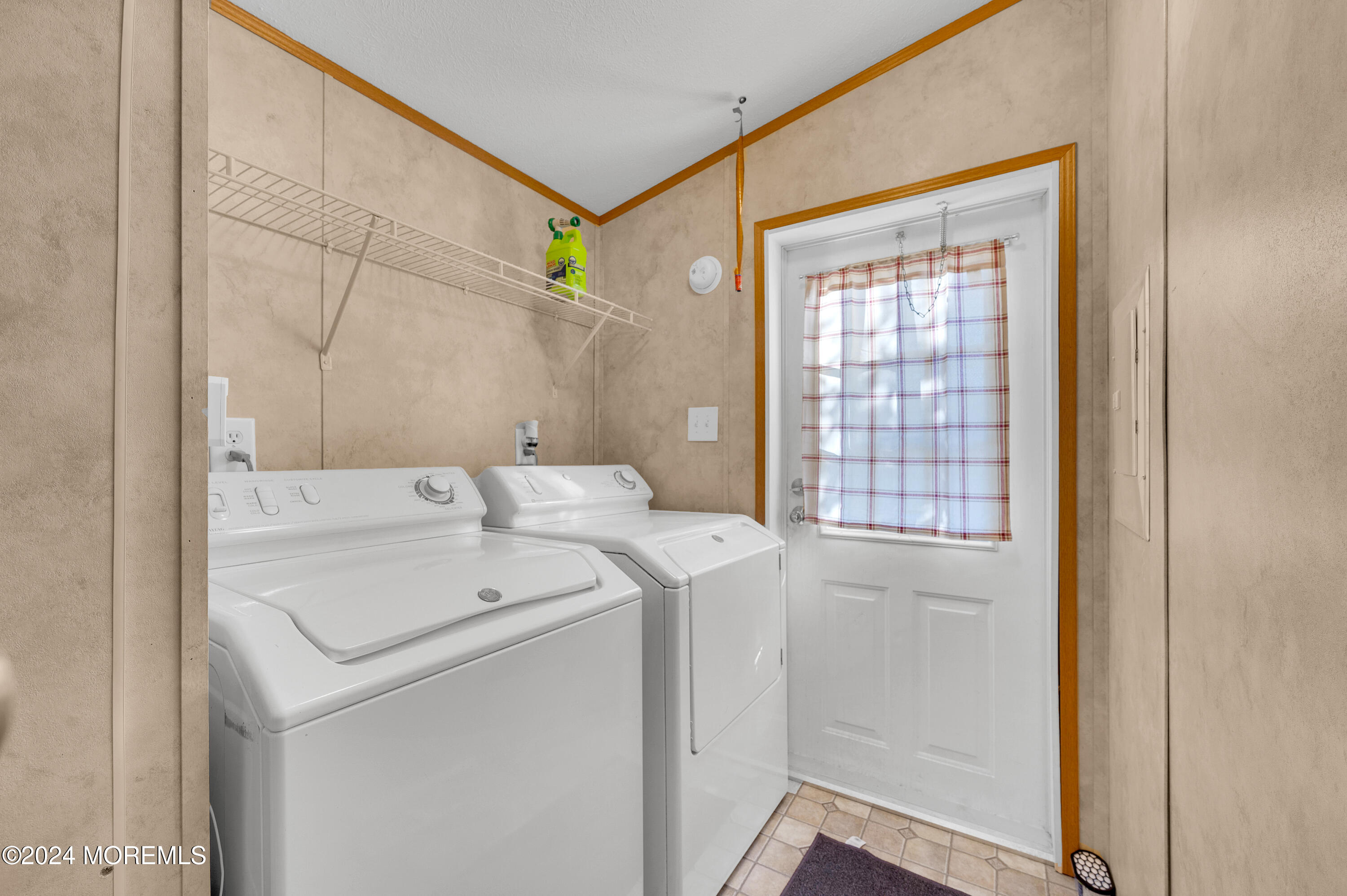 2 Baltimore Avenue Manahawkin, NJ 08050 - Photo 16 of 20 a utility room with dryer and washer