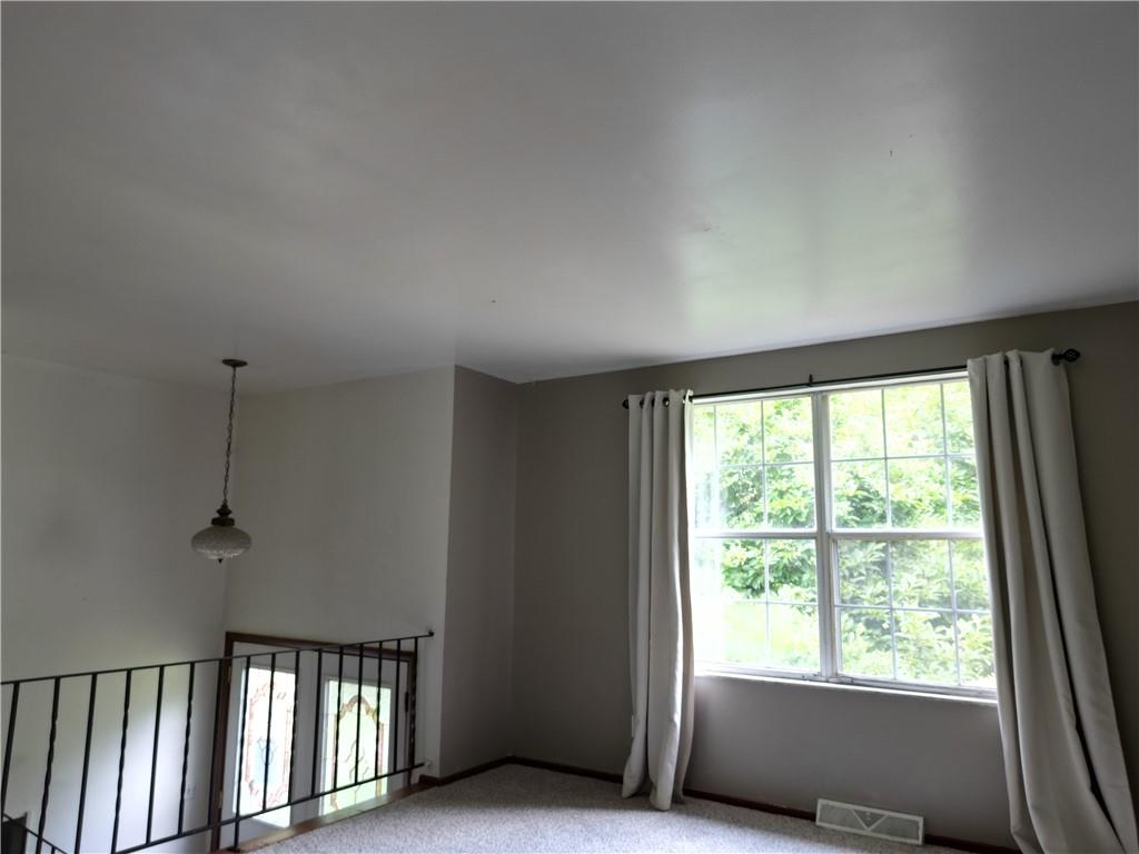 3366 Frew Mill Road New Castle, PA 16101 - Photo 5 of 19 Gallery Image 5