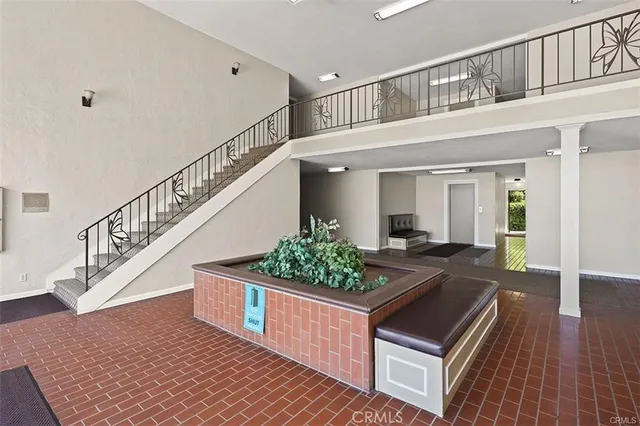 $598,000 | 1360 G Shadow Lane, Unit G, Fullerton, CA 92831