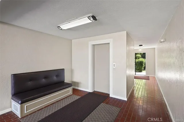 $598,000 | 1360 G Shadow Lane, Unit G, Fullerton, CA 92831