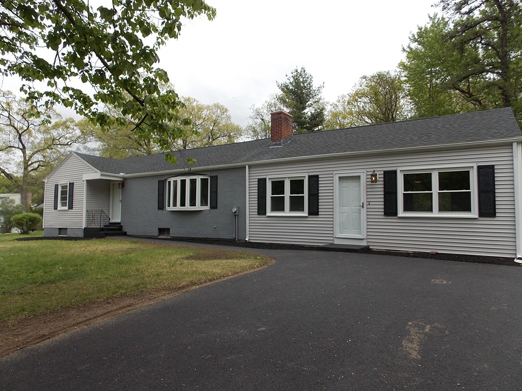 123 Fox Hill Road Springfield, MA 01118 - Photo 1 of 20