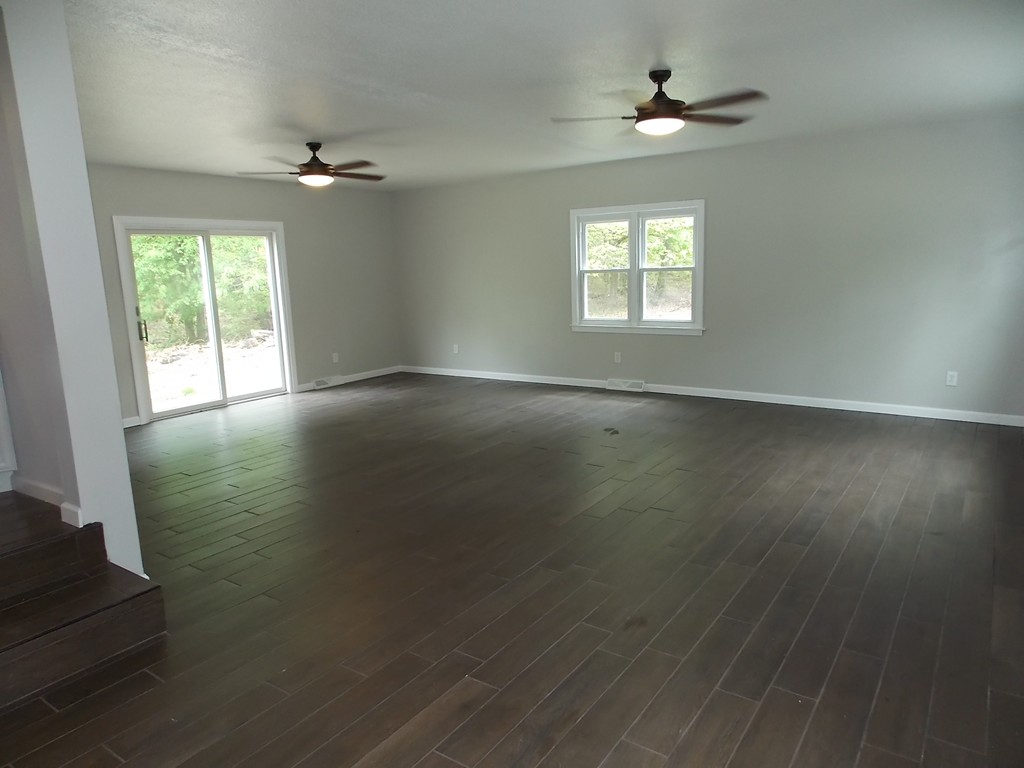 123 Fox Hill Road Springfield, MA 01118 - Photo 13 of 20